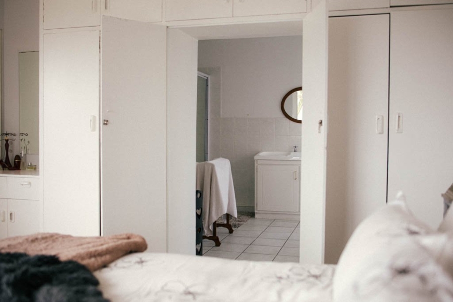 8 Bedroom Property for Sale in Herolds Bay Western Cape